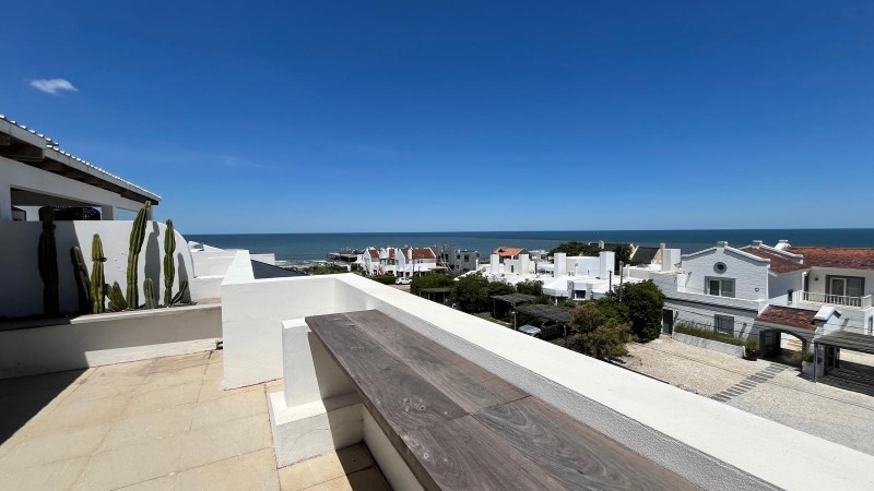 Departamento en alquiler con vista al mar a una cuadra de Montoya Beach, La Barra.